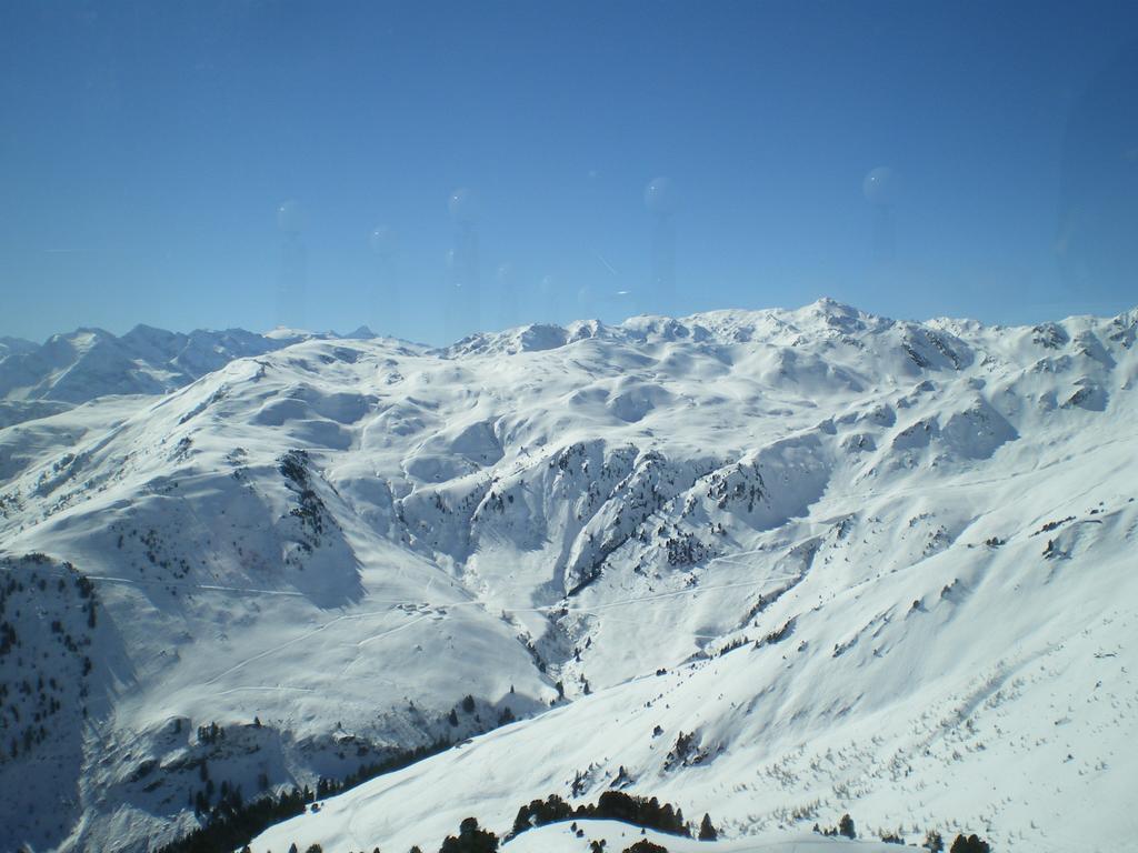 Gaestehaus Christoph Ried im Zillertal Exterior photo